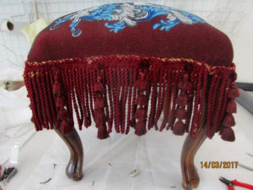 Möbel Villa Wertheimstein, Detail des textilen Objekts